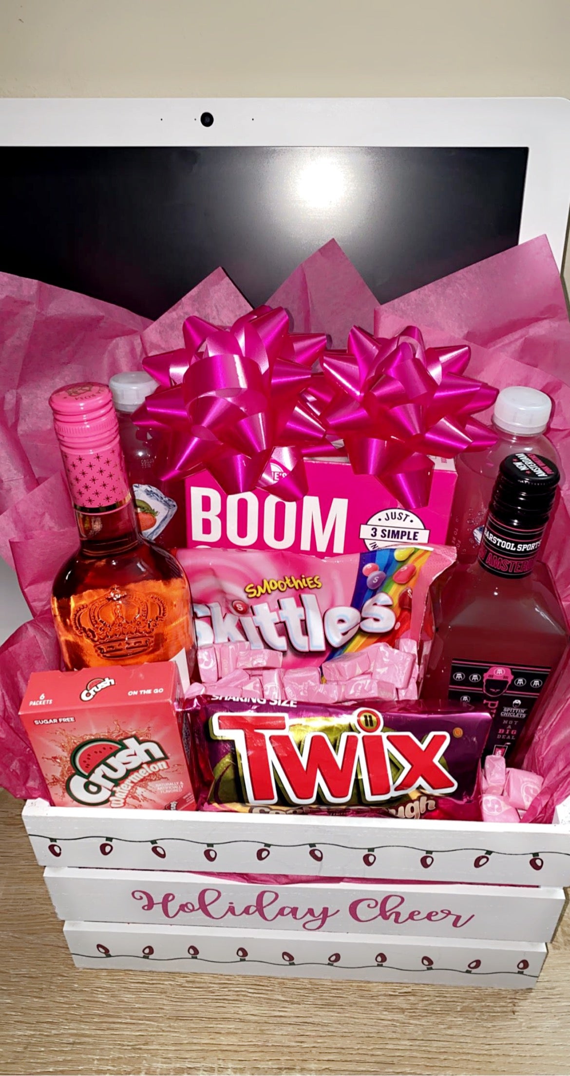 Color/Theme Snack Basket